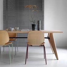 餐桌家居vitra实木创意北欧桌子书桌设计师复古原木色