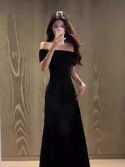 高級フレンチシックで美しいヒップカバースカート女性の夏の新しいスタイルの半袖黒のワンショルダードレス
