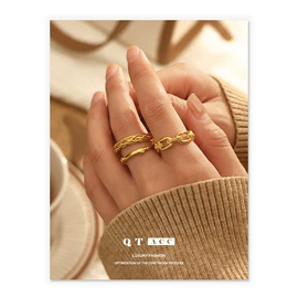 项链;耳钉;戒指