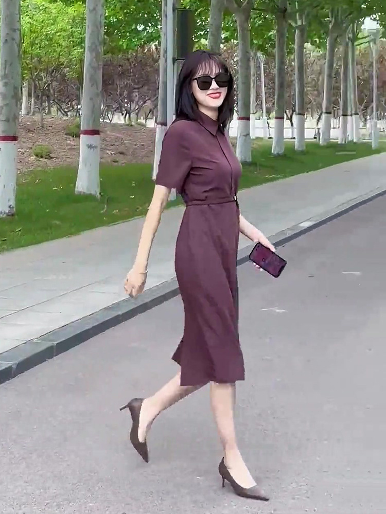 Váy liền cổ polo tay ngắn dáng suông midi màu tím kiểu Pháp – tôn dáng cho nàng thấp bé — Màu cà phê, Màu trắng chi tiết 5