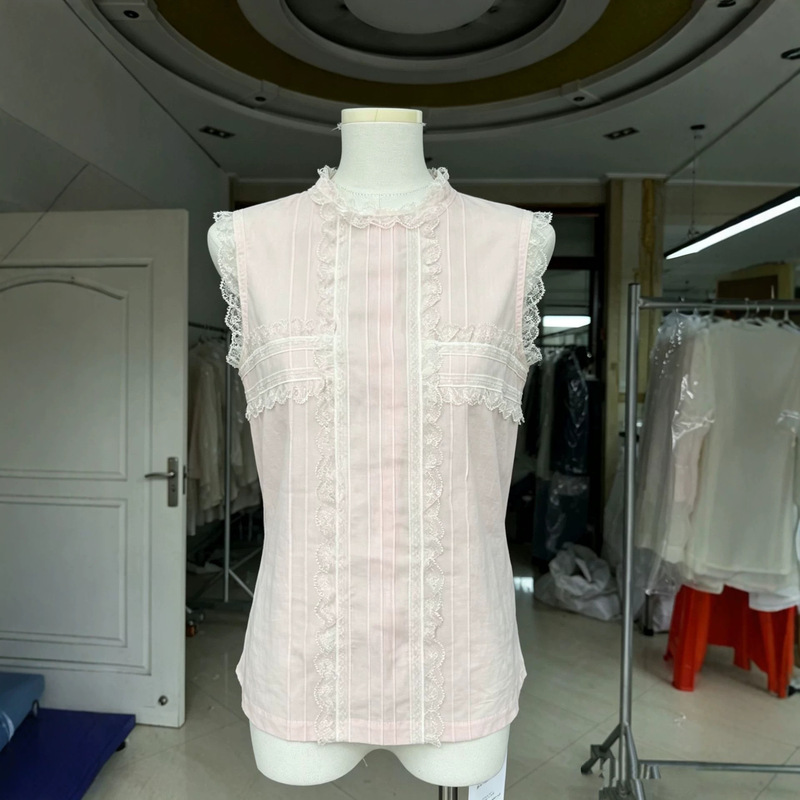 First 200 Orders: 128 Light Pink Sleeveless Shirt for Women, Vintage Chanel-Style Lace-Trimmed Vest Top