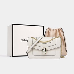女性用バッグ新スタイル 2025 本革の質感ハイエンド四季スネークヘッドチェーンオルガン小さな正方形バッグトレンディなクロスボディバッグ