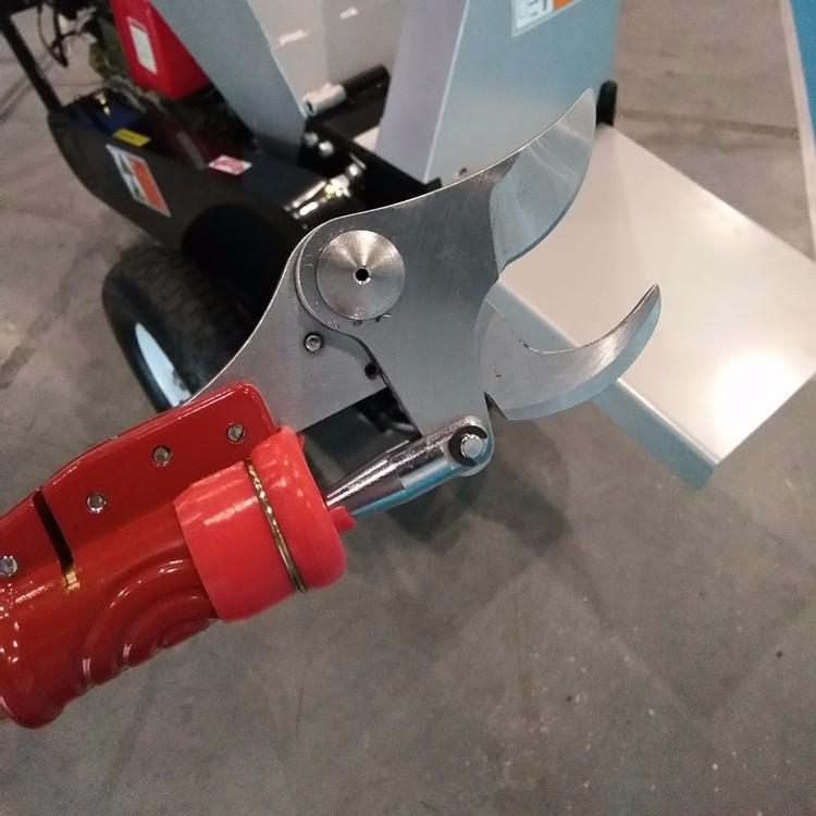 手持园林修剪机 茶树绿化剪枝机 侧挂式除草机莱鑫机械