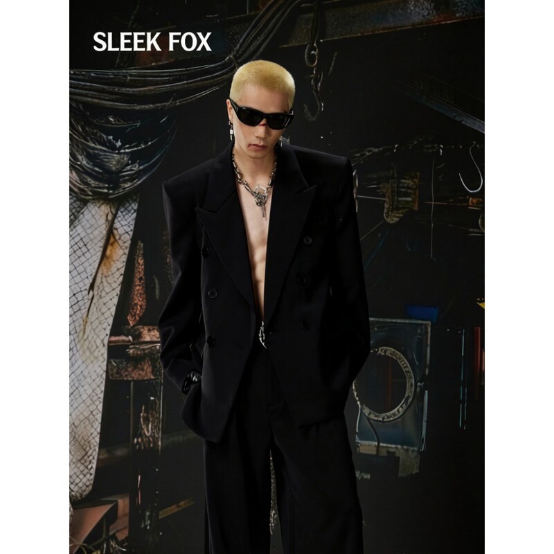 Trendy Black Fashion Suit with a Niche Vibe, Korean Style for Stylish Men, Versatile Slim-Fit Top, Summer Double-Breasted Jacket