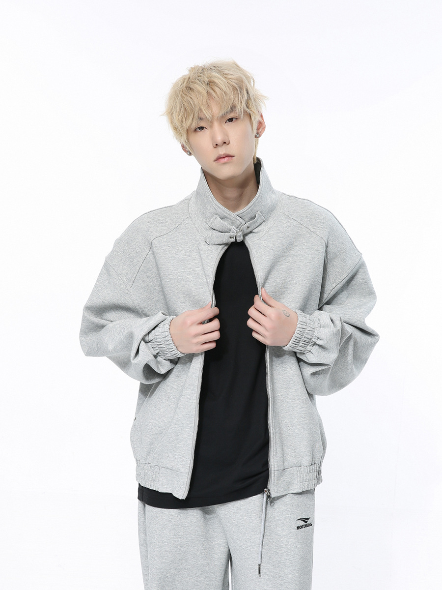 Mtlclothes ropa de Hombre | 2024 primavera nueva moda nacional bordado collar de pie suéter conjunto de tres piezas traje de color sólido