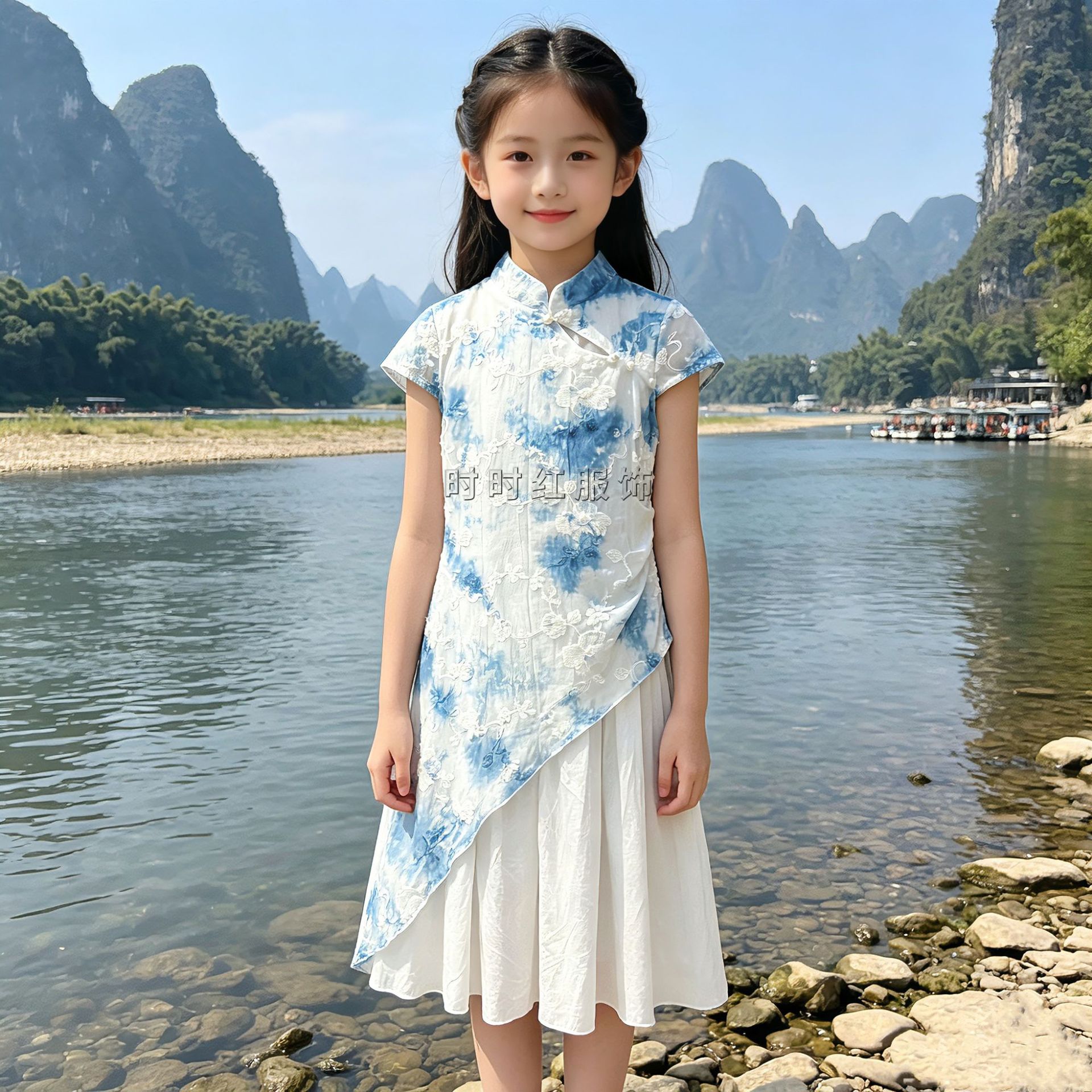 Children's original cheongsam with white bottom