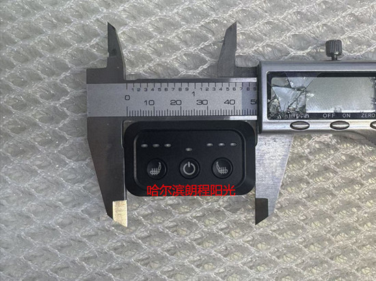 mmexport1758870182411