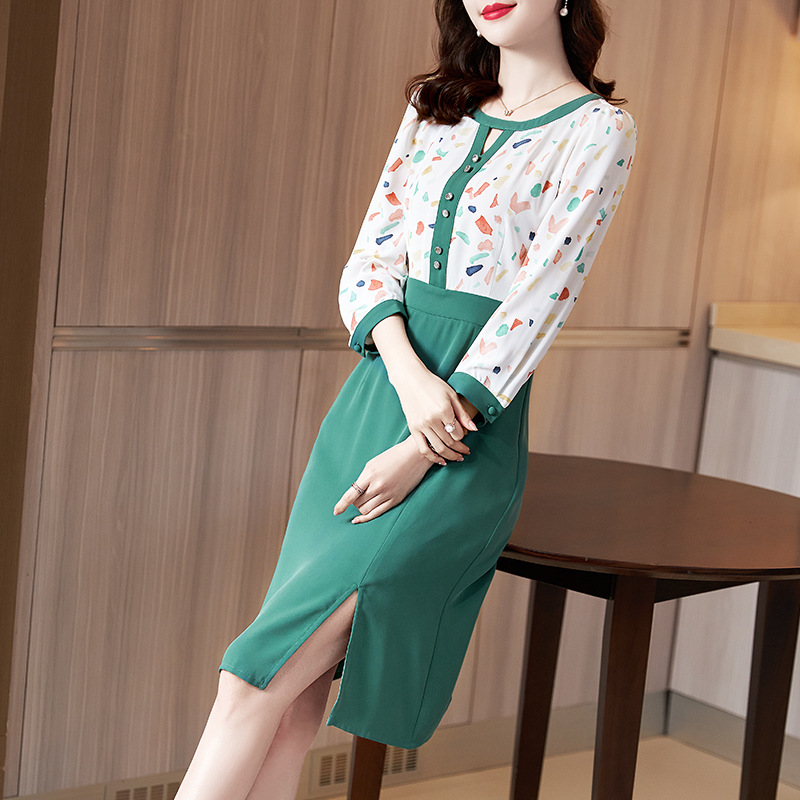 Summer fashionable shiffon elegant fitted dress with a round collar