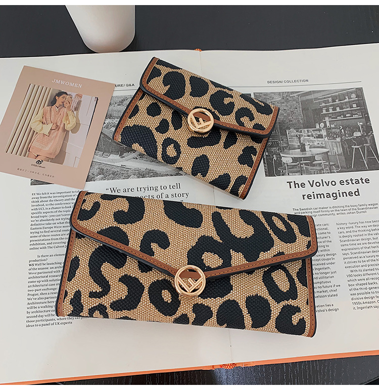 Leopard Print Retro Wallet Female Short New Printed Coin Purse Multi-card Card Bag Wholesale display picture 10