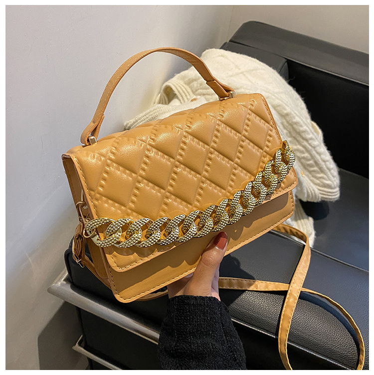 Fashion New Bag Women's Fashion Korean Chain Small Square Bag Personality Retro Shoulder Messenger Bag display picture 3