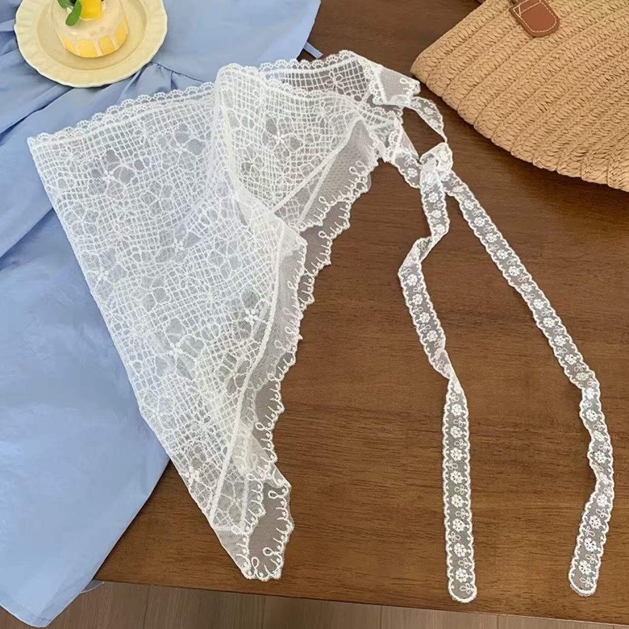 White lace pattern, style c