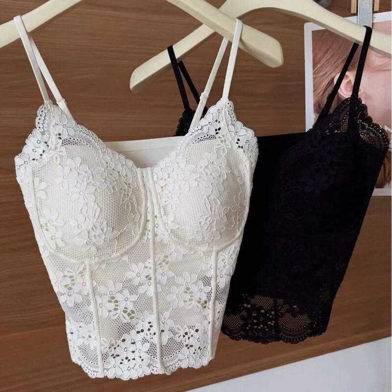 Original French-Style Pure Desire Lace Camisole, Slim Fit, with Built-In Bra Pads, Suitable for Wearing as Outerwear or Layering