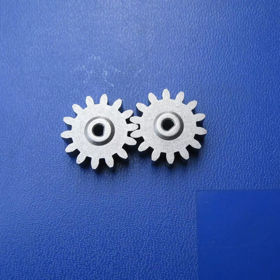 齿轮 1.25模数 14齿 内径3 D形孔 粉末冶金齿轮 直销