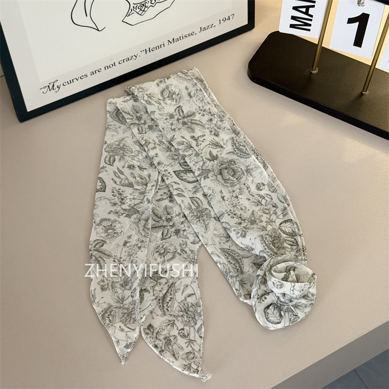 실크 스카프 + 꽃 [잉크 블랙]