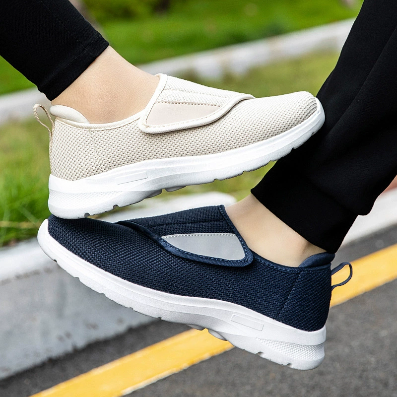Трансграничные туфли на липучке большого размера для пожилых людей с широкими ногами и толстыми суставами для мужчин и женщин, осенняя спортивная обувь для людей среднего и пожилого возраста, прогулочная обувь на мягкой подошве.