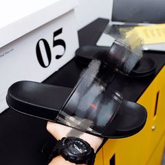 福建の大きいメーカーの2025新型の夏のスリッパの大きいサイズの韓国版の潮流の外は1字を着てカジュアルなファッションの室内を引き延ばします。