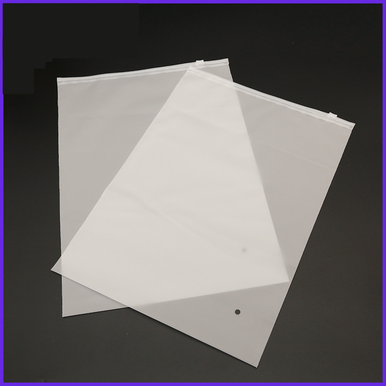 Plastic packaging bags, thickened frosted zipper clothing bags, high-end travel storage bags, underwear and underwear repackaging ziplock bags