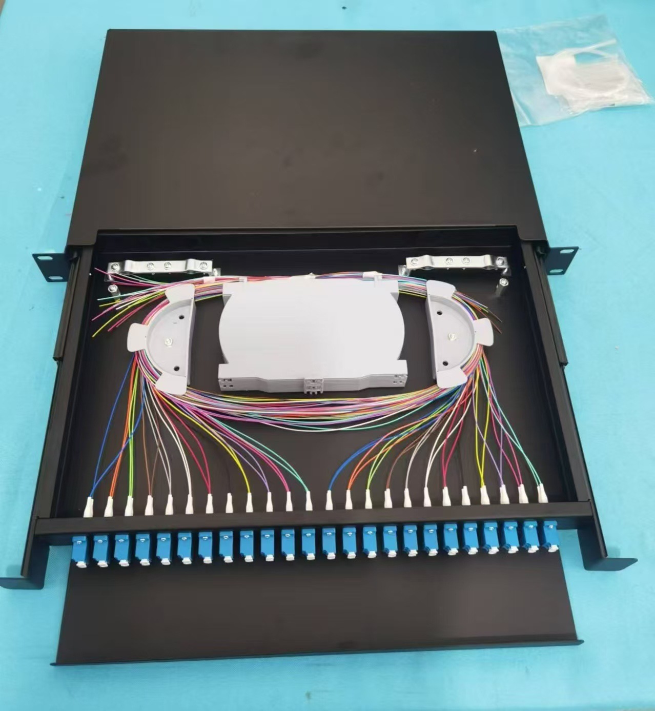 24口LC单模满配1