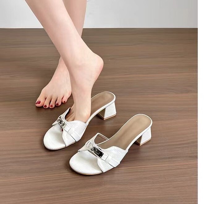 in stock Sheepskin Edition Light Luxury Buckle Crocodile Commuter High Heels Sandals Women's Summer Outwear Thick Heel Soft Bottom Sandals for Women