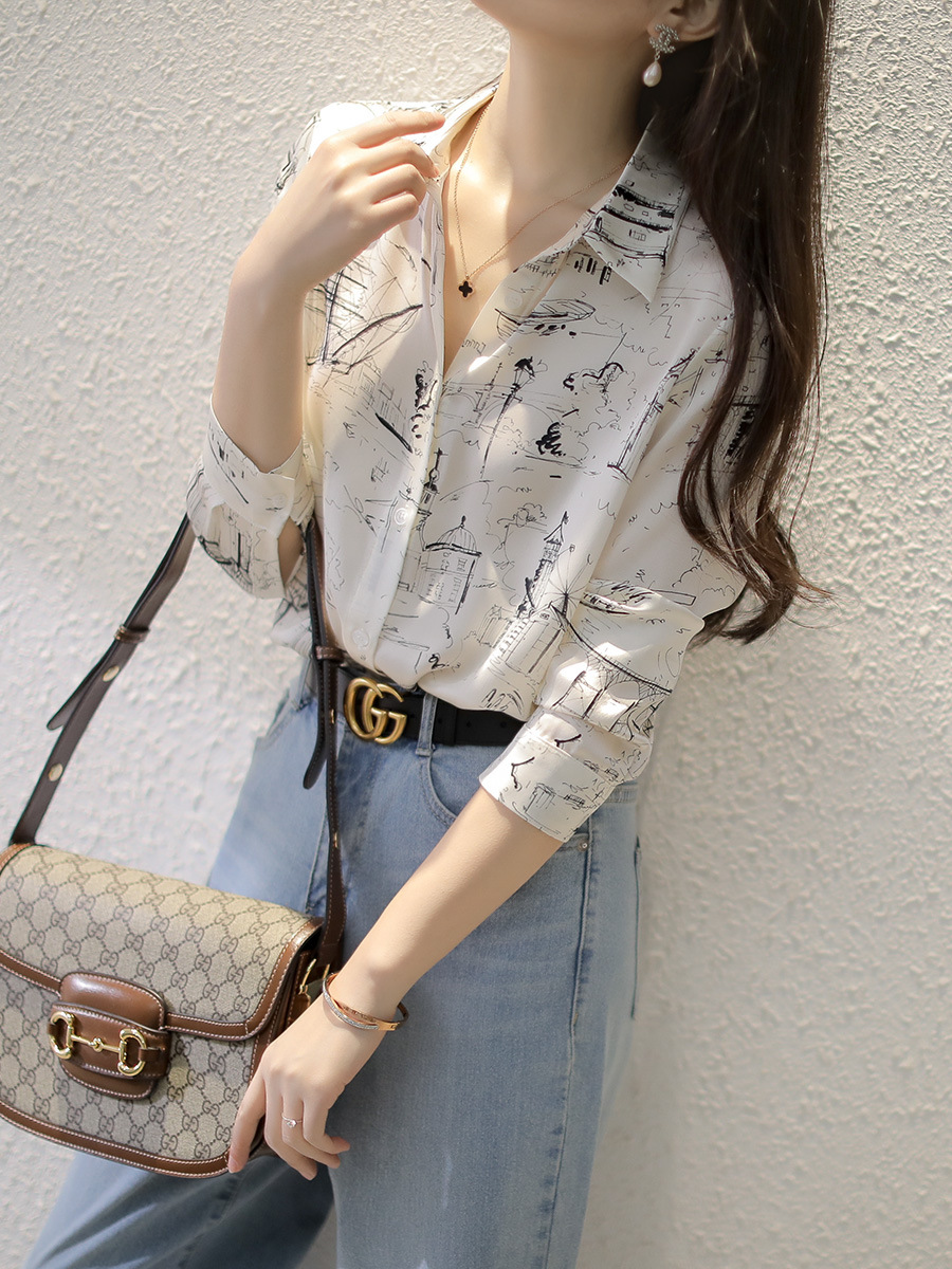 Áo sơ mi nữ dài tay chất satin twill họa tiết sketch phong cách Pháp — trắng