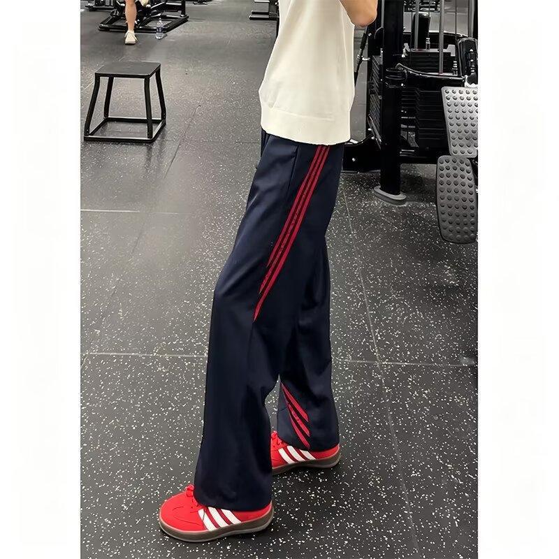 Red Three-Stripe Patchwork Casual Pants for Men and Women, Spring and Autumn American High Street Style Wide-Leg Pants with a Draping Feel, Sports Sweatpants Red Three-Stripe Patchwork Casual Pants for Men and Women, Spring and Autumn American High Street Style Wide-Leg Pants with a Draping Feel, Sports Sweatpants
