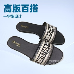 �����߰汾D����Ь�̽�һ����Ůʿ��Ƥ��Ь�S��ֱ�N�������Ѓr
