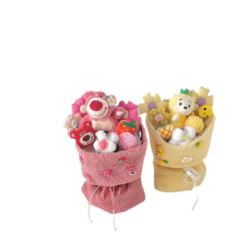 Día de San Valentín de Tanabata Regalo de mano Oso de fresa Coulomi Muñeca Ramo de muñeca Regalo de cumpleaños para novia infantil