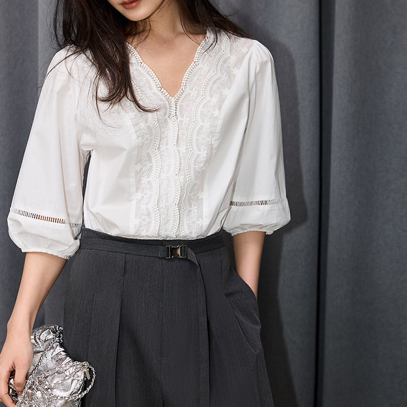 V-Neck White Elegant Shirt for Women, 2026 Summer Style, Puff Sleeve Top, French-Style Heavy Lace Patchwork Mid-Sleeve Blouse