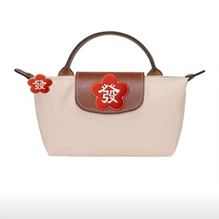 ����Ů����Ƥ������μ����Ӱ��֙C����ˮ���������X��б���