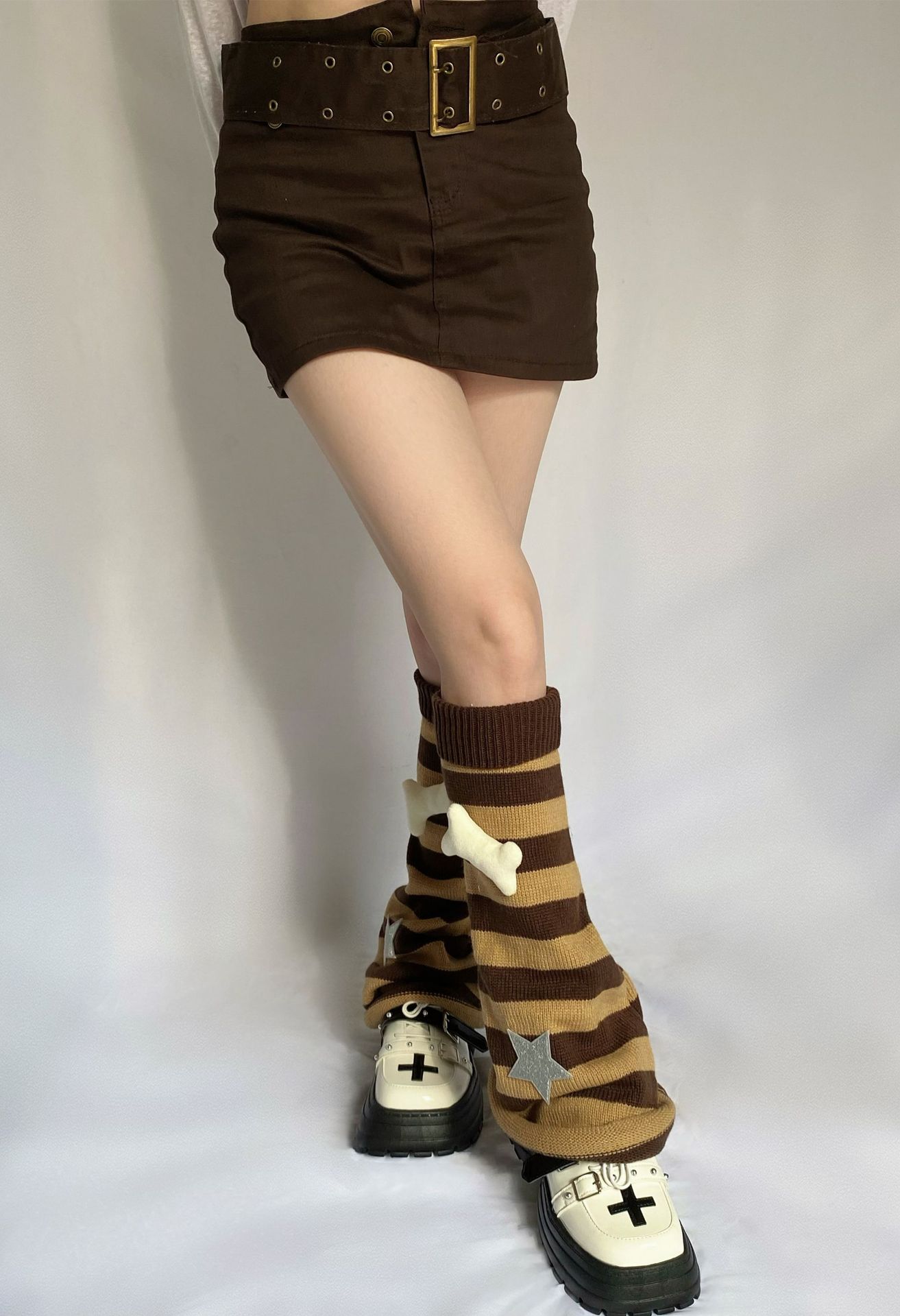 Title 5, Calzini larghi a maglia scura da donna Bone Sta...