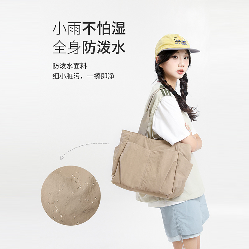New Simple Versatile Large Capacity Shoulder Bag Lightweight Waterproof Nylon Japanese Style Commuter Tote Bag For Women - Thumbnail 2