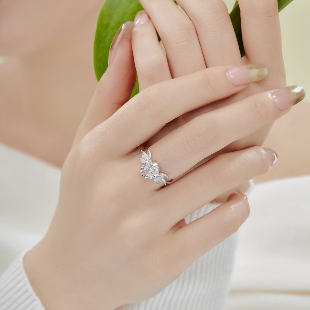 Elegant Romantic Shiny Geometric Sterling Silver High Carbon Diamond Rings In Bulk display picture 2