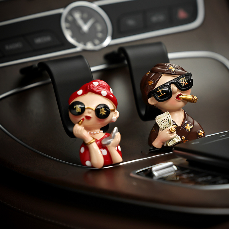 Un par de ganchos de coche de mujer rica divertida para niñas, decoración de coche creativa, interior, productos prácticos y buenos