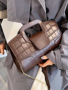 Small design brand handheld shoulder bag, chain bag, internet celebrity