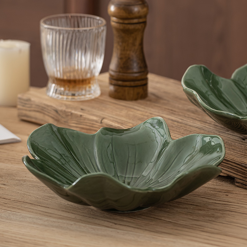 Plato de fruta de cerámica de la vendimia salón Placa de caramelo Placa de hoja de loto europeo B & B restaurante plato Placa de ingredientes