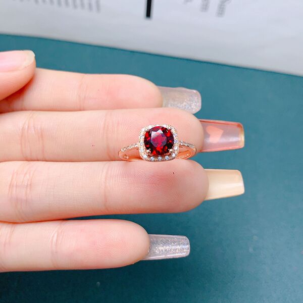 Organic ring with stone from Mozambique pomegranate