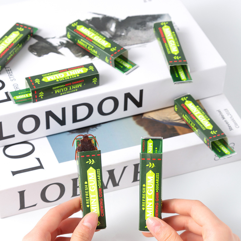 Cross-Border Realistic Cockroach Chewing Gum Creative Prank Toy April Fool's Day New Prank Chewing Gum