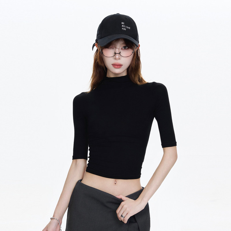 Black Spicy Girl Style Half-High Collar Knitted T-Shirt for Women, Autumn and Winter 2026, Short-Sleeve, Waist-Cinching, Slim-Fit, Inner Layer Base Top Black Spicy Girl Style Half-High Collar Knitted T-Shirt for Women, Autumn and Winter 2026, Short-Sleeve, Waist-Cinching, Slim-Fit, Inner Layer Base Top