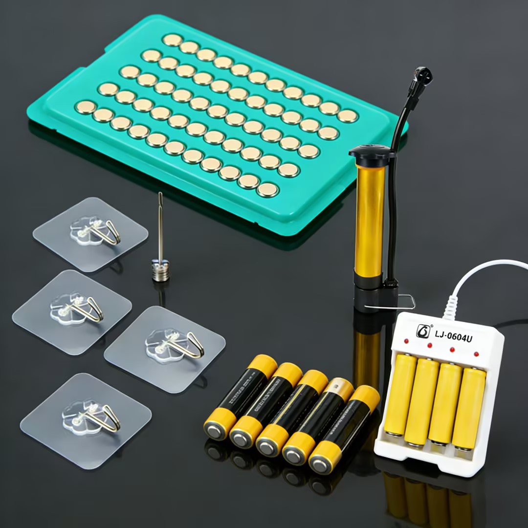 Electric toy accessories, AA batteries, AAA batteries, screwdrivers, hooks, rechargeable batteries - dropshipping available.