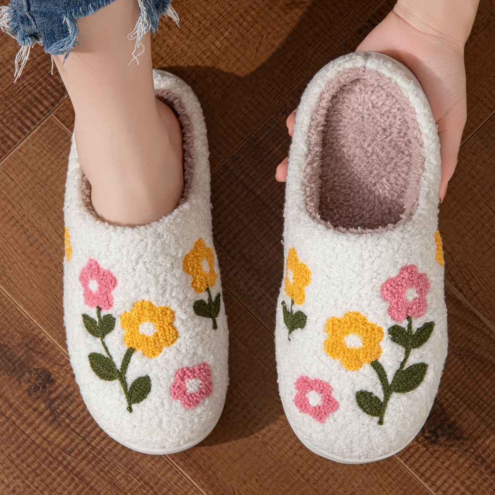 Zapatillas de algodón gatos transfronterizas de mujeres otoño y invierno domésticas impermeables impermeables impermeables silenciosas calentadas zapatillas de pelo de dibujos animados