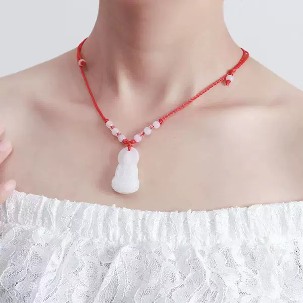 Yiwu small jewelry wholesale imitation Jade Buddha pendant white glass Guanyin Maitreya red rope necklace couple jewelry