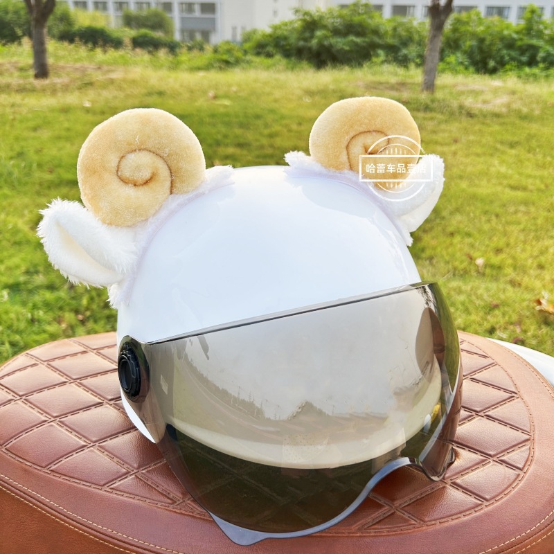 Ski Helmet with Sheep Horn Ears, Helmet Accessories, Motorcycle, Motorcycle, Electric Vehicle Helmet, Cute Little Sheep Ears Three-Dimensional Decoration