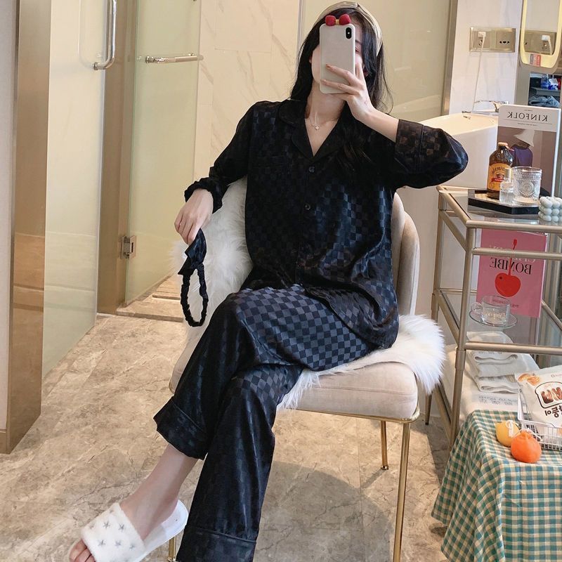 2025 新しいカップルパジャマ男性と女性のための春と秋の夏薄い長袖アイスシルク韓国スタイルのハイエンドホーム服|undefined