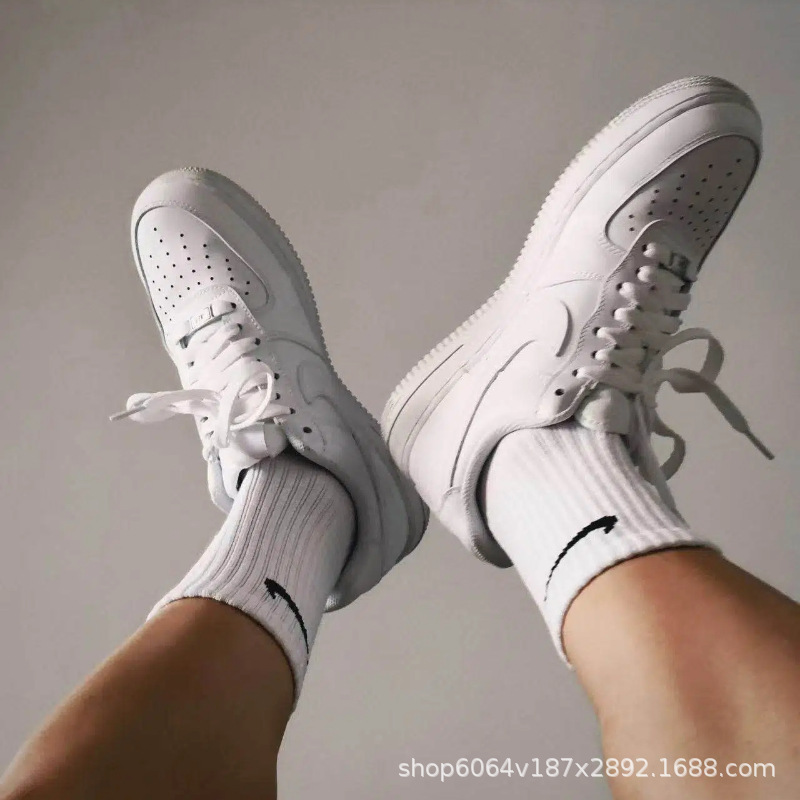 Air Force One Sneakers, White Sneakers, Putian Shoes, High-Quality Original Breathable Shoes for Men and Women, Couple Shoes, Cross-Border