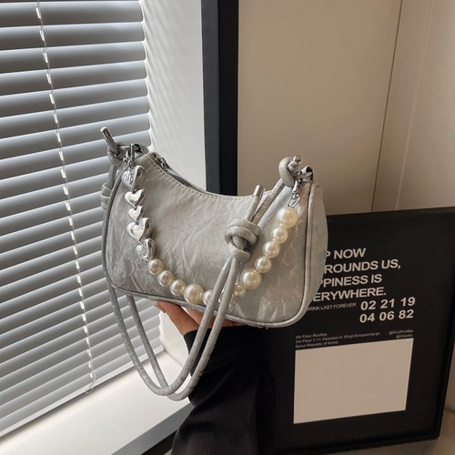 Underarm bag for women 2024 new fashion niche design solid color pearl versatile shoulder crossbody bag popular this year