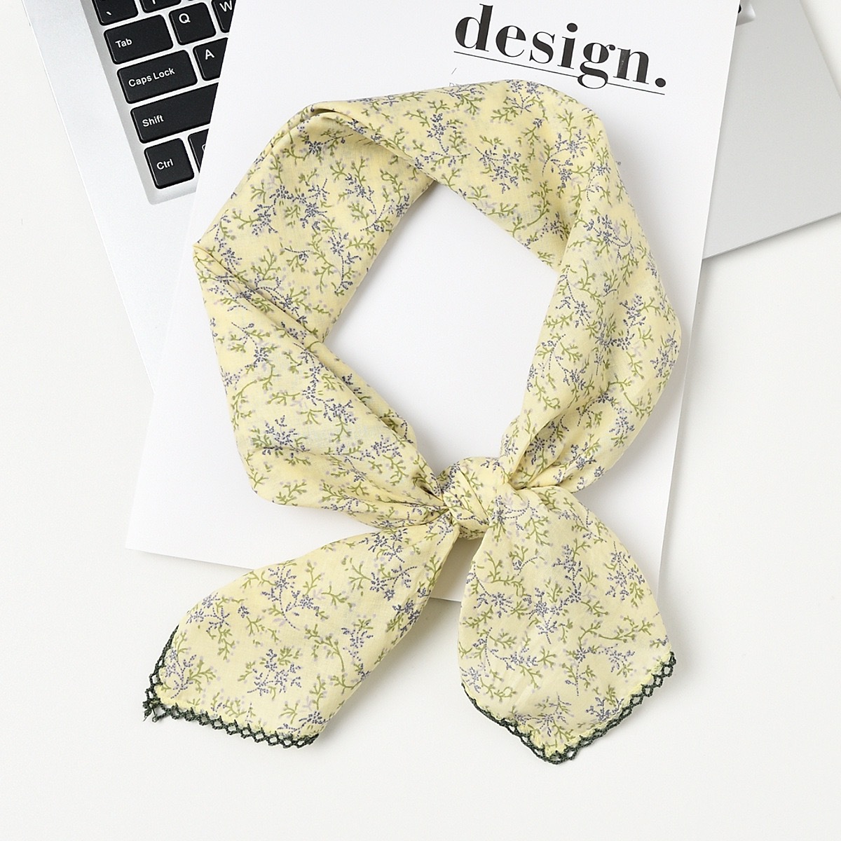 70 면 사각 수건 - Xiaoxiang 보라색 꽃 노란색