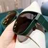 Summer trend sunglasses suitable for men and women