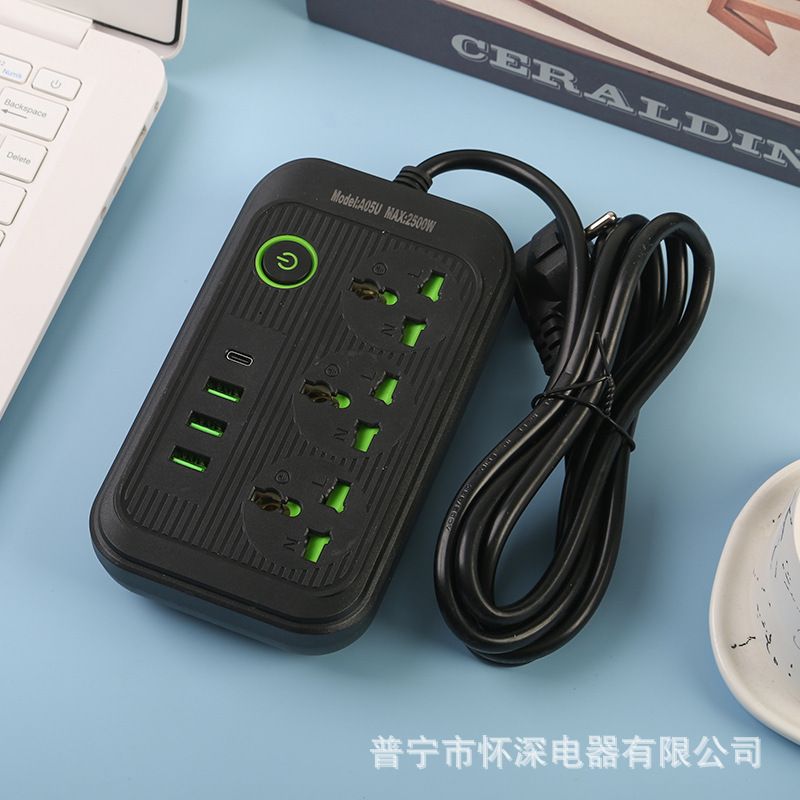 3USB + 1Type-c interfaz de carga con puerta de seguridad para niños con caja negra con caja blanca con estándar verde británico estándar europeo estándar americano