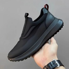 男鞋春季厚底运动鞋子外贸新款韩版休闲跑步轻便透气软底一脚蹬鞋