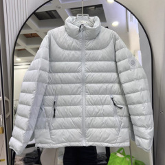 90白鸭绒2025冬季新款轻薄连帽户外羽绒服女装保暖学生休闲外套潮